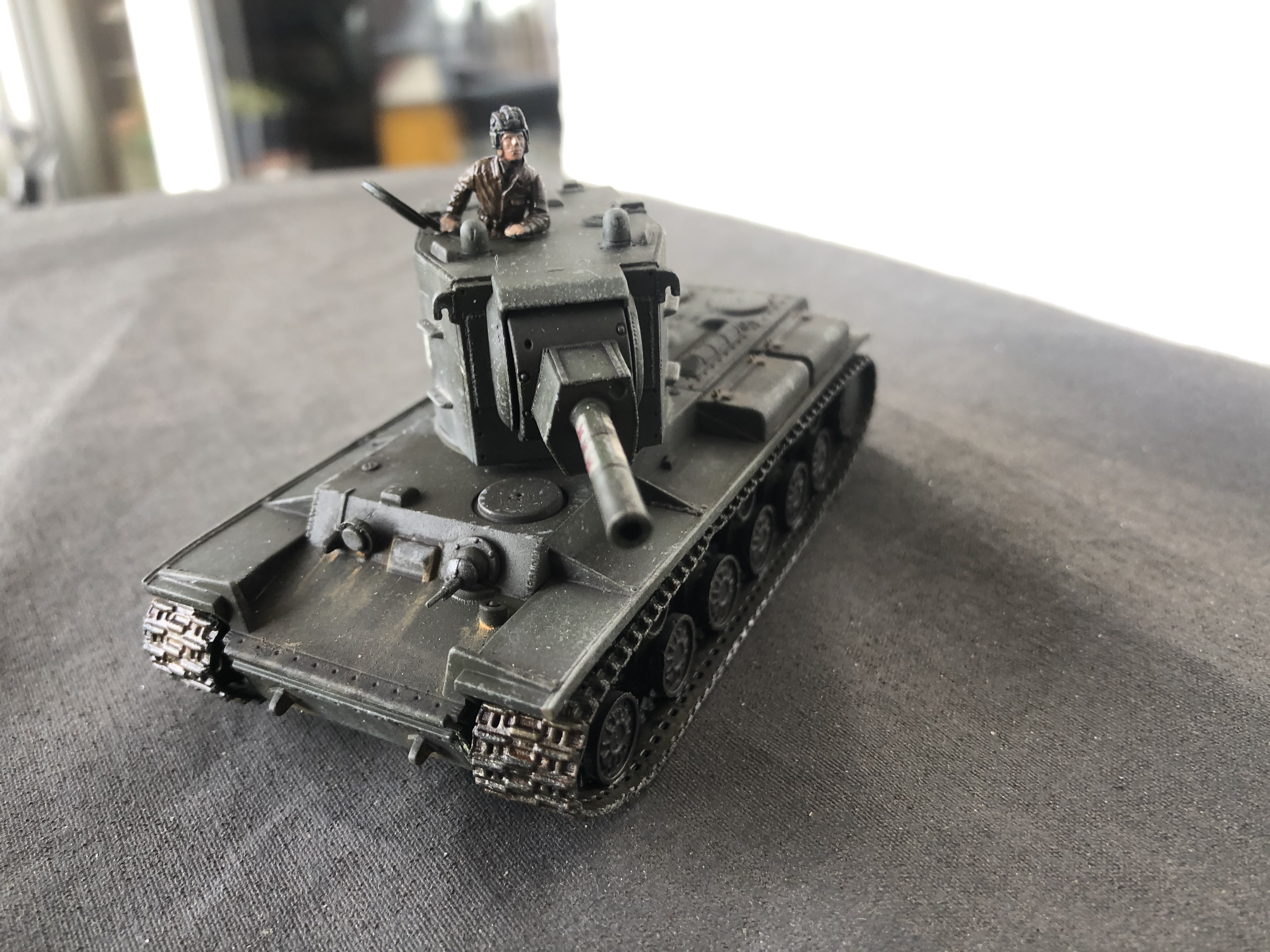 KV-2